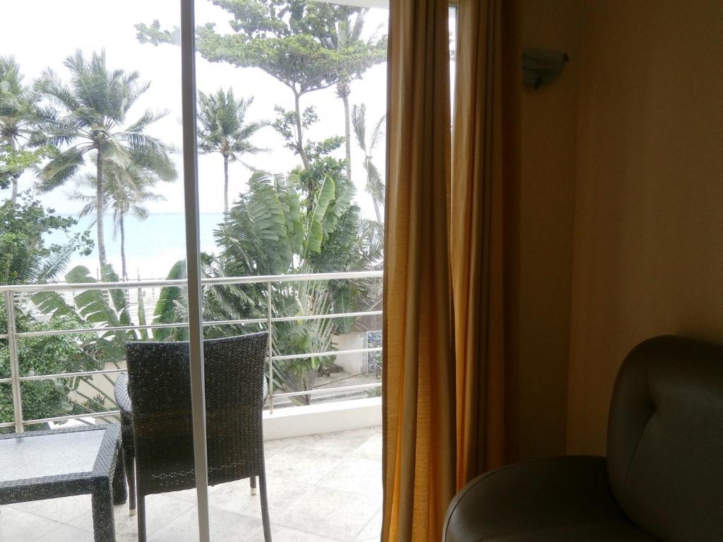 Beachcomber Resort Balabag  Екстер'єр фото