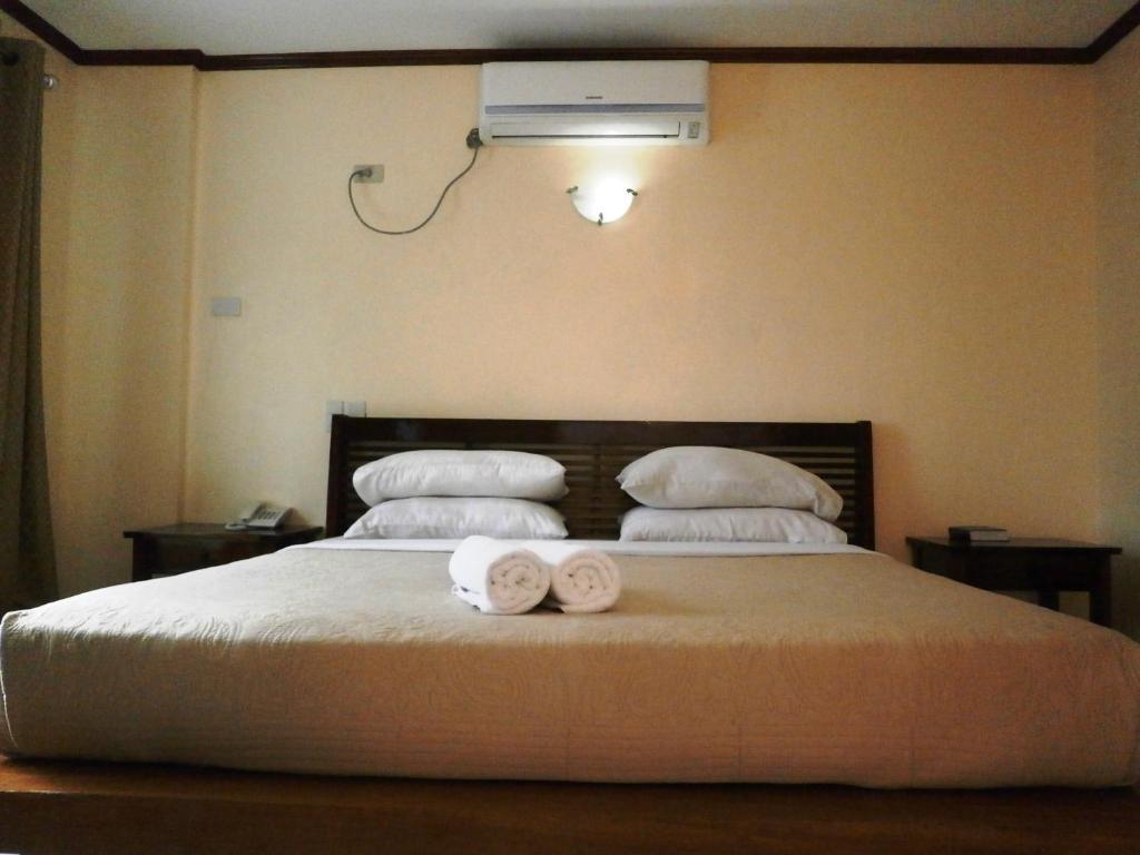 Beachcomber Resort Balabag  Екстер'єр фото