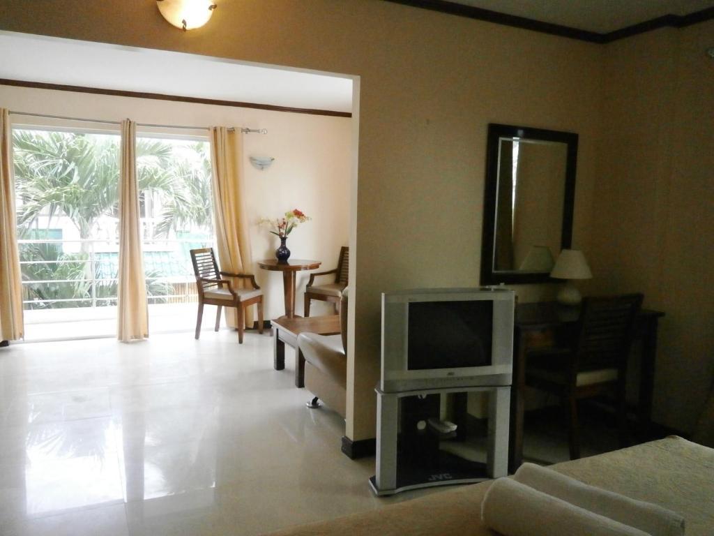 Beachcomber Resort Balabag  Екстер'єр фото