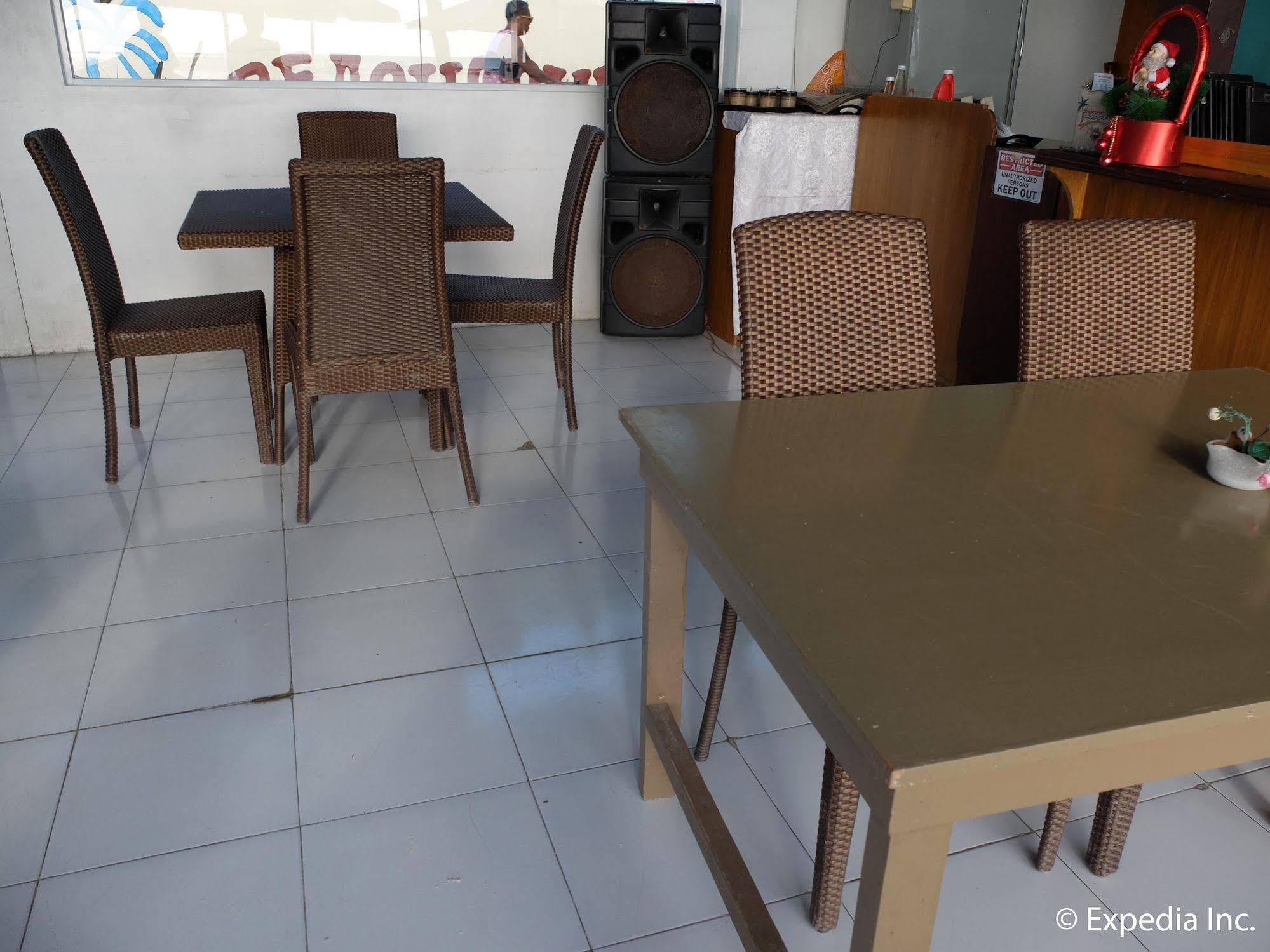 Beachcomber Resort Balabag  Екстер'єр фото